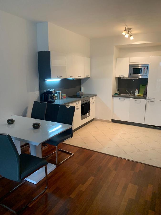 Residence Garden Tower S Balkonem, Garaz براغ المظهر الخارجي الصورة